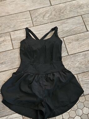 Avia Black One-Piece Athletic Romper Size Small